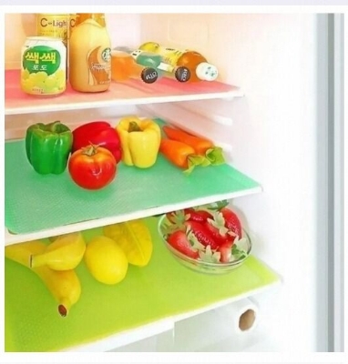 Picture of 4 Pcs Easy Clean Kitchen Cabinet Pad Refrigerator Anti Slip Fridge Liner Mat-Multicolor