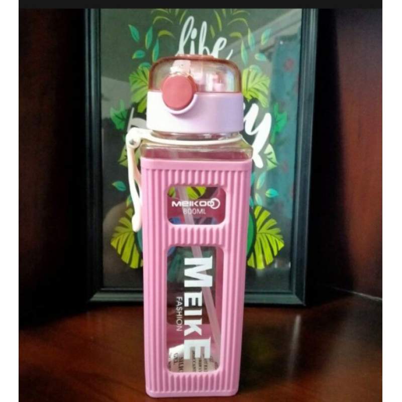 Picture of Meike Plastic Water Bottle - 800ml