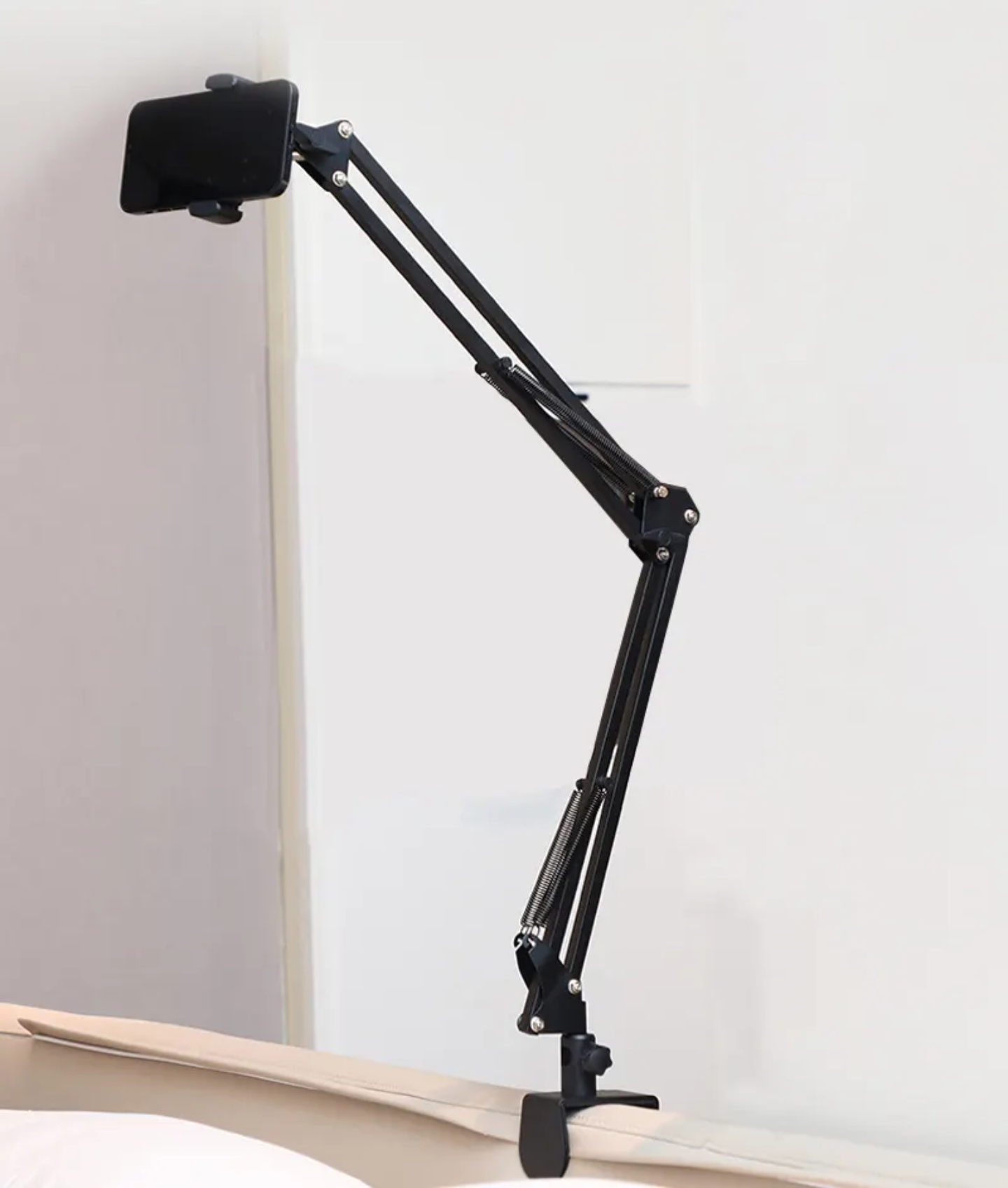 Picture of Mobile Stand Lazy Long Arm Portable Adjustable Desk Mount for Mobile Phone-Black