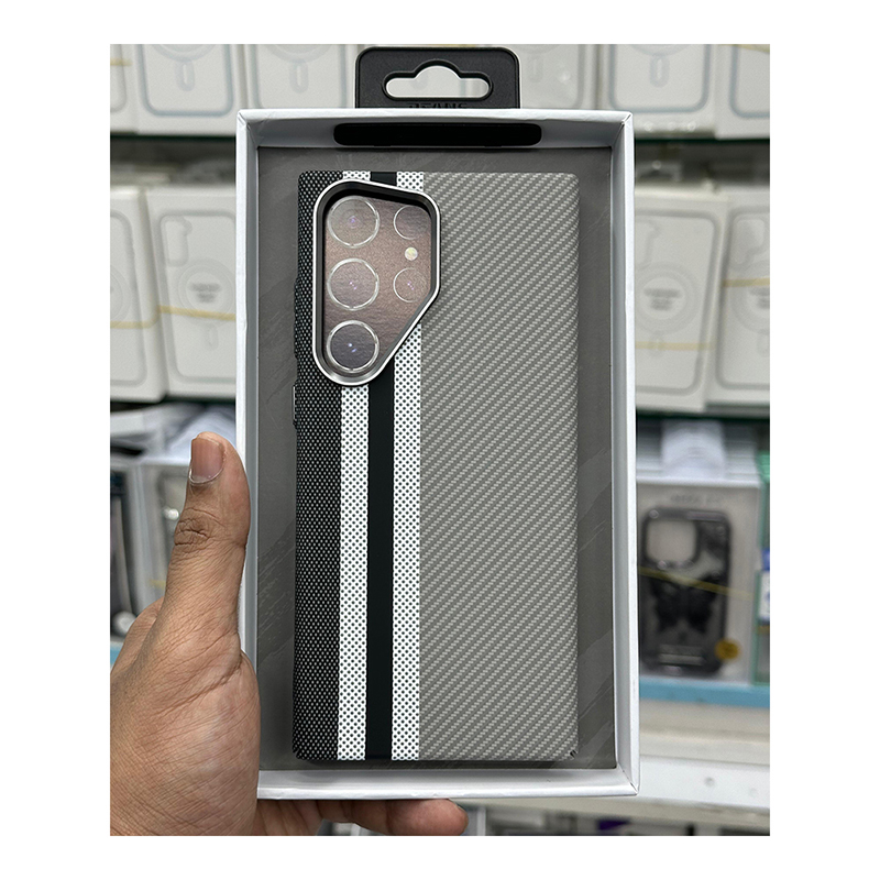 Picture of Premium MagSafe Reflective Case For Samsung S23 Ultra and S24 Ultra - Gray