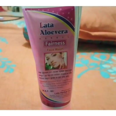 Picture of Lata Harbal Alovera tube-Pink