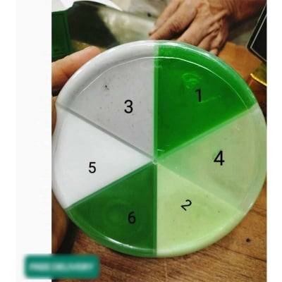Picture of 6 in 1 Vip Rainbow Aloe vera Combo Face Pack - 500 gm