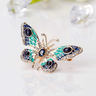 Picture of Drop Oil Green Butterfly Brooch Hijab Safety Pin For Girls Women - Hijab Pin - হিজাব পিন Qualityful - Easy To care and Longive