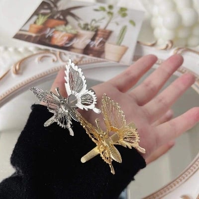 Picture of moving butterfly gold silver hair clip