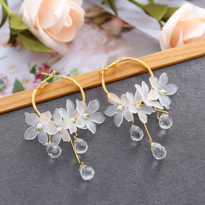 Picture of Trendy Acrylic Water Drop Women Dangle Earrings Crystal Flower Long Pendant Earrings For Women Drops Earrings