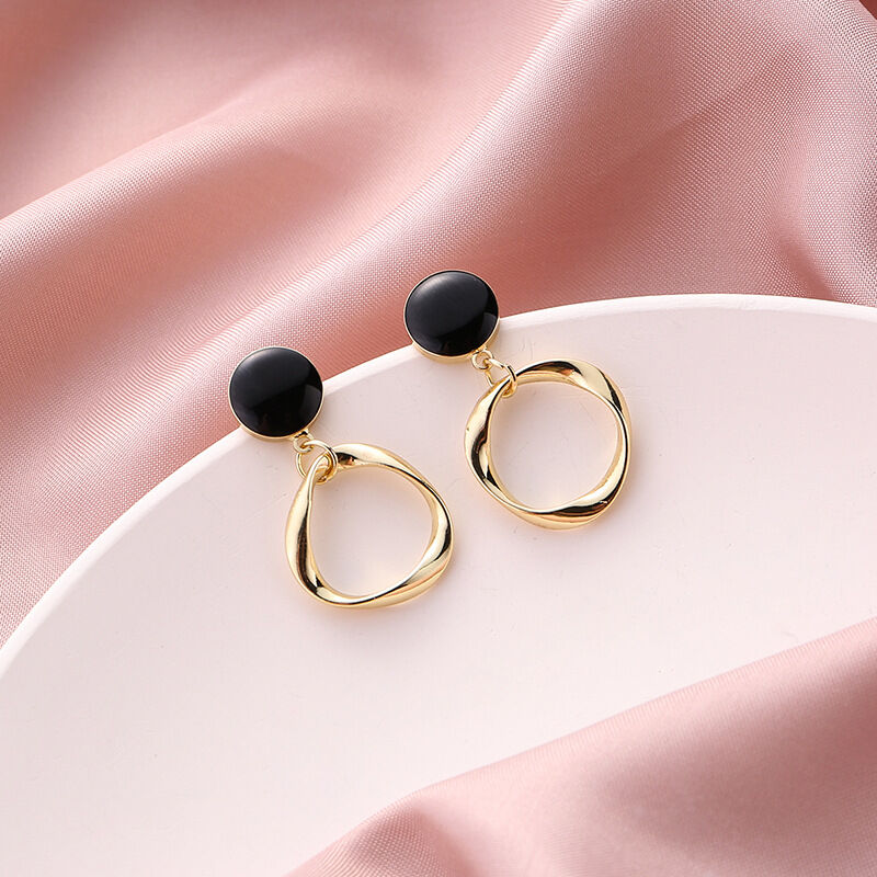 Picture of Indispensable -Black Stone Dangle Earrings for Women Full Rhinestone Flower Earrings 2022 Korean Fashion Cute Jewelry- Innovative