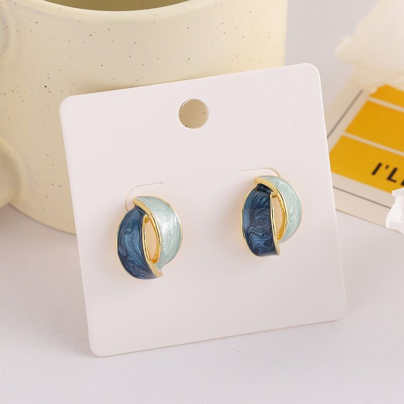 Picture of Female Jewelry Vintage Enamel Earrings Geometric Arc Earrings FOR WOMEN AND GIRLS