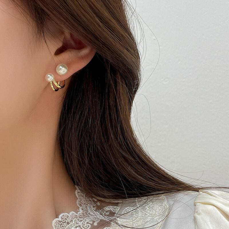 Picture of Elegant Women Pearl Earrings New Earings Female Elegant EARRING FOR GIRLS AND WOMEN