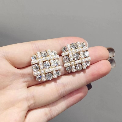 Picture of Whimsical Versatile -Simple Square Dangle Earrings for Women Full Rhinestone Earrings Korean Fashion Cute Jewelry- Avant-garde