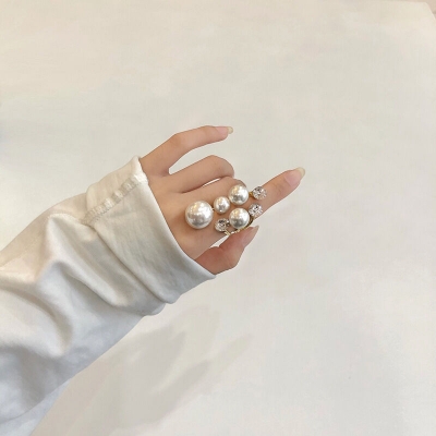 Picture of Pearl Ring For Women Exaggerate Shiny Zircon Irregular Rings Girl Korean Style Ladies Ring Fashion Jewelry