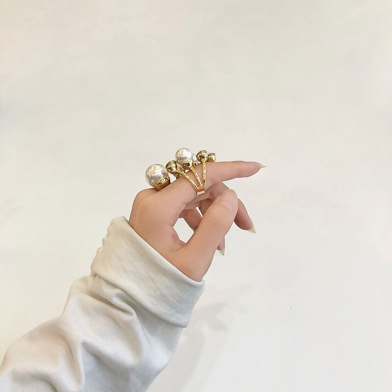 Picture of Pearl Ring For Women Exaggerate Shiny Zircon Irregular Rings Girl Korean Style Ladies Ring Fashion Jewelry