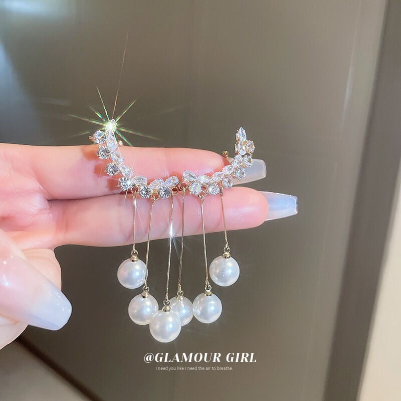 Picture of Fashion pendants personalizes Zircon Earrings White Pearl Tassel Stud Earrings