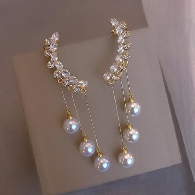 Picture of Fashion pendants personalizes Zircon Earrings White Pearl Tassel Stud Earrings