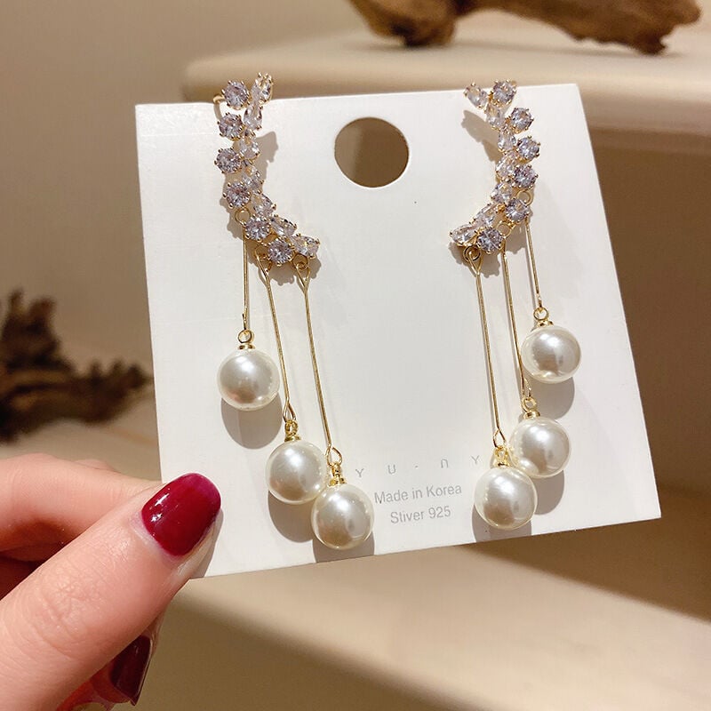 Picture of Fashion pendants personalizes Zircon Earrings White Pearl Tassel Stud Earrings