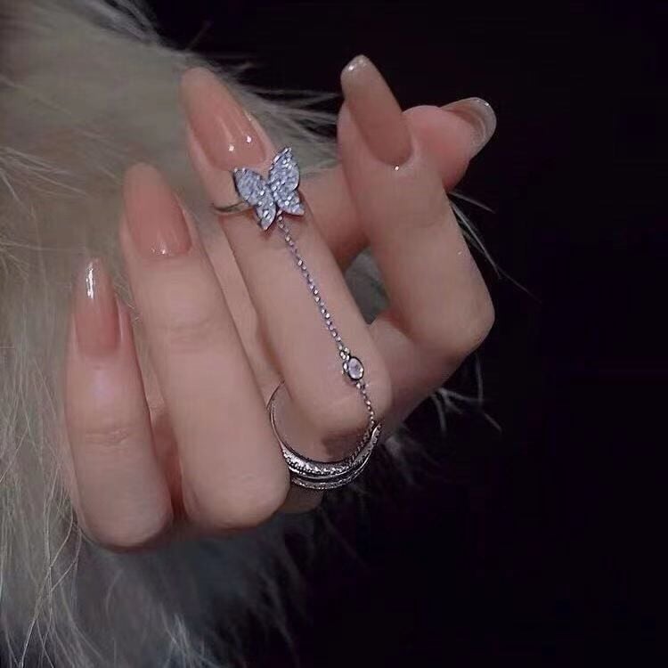 Picture of Tassel Butterfly Rings Hot Butterfly Tassel Finger Super Ins Rhinestone Nail Fingertip Ring Index Women's Jewelry