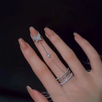 Picture of Tassel Butterfly Rings Hot Butterfly Tassel Finger Super Ins Rhinestone Nail Fingertip Ring Index Women's Jewelry