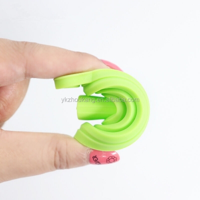 Picture of 3 Pcs set  Silicone funnel Mini telescopic folding funnel Pour oil  funnel