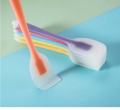 Picture of 1 Pcs Translucence Integrated Silicone Kitchen Baking Spatula Cooking Heat-Resistant Spatulas Non-stick Spatula