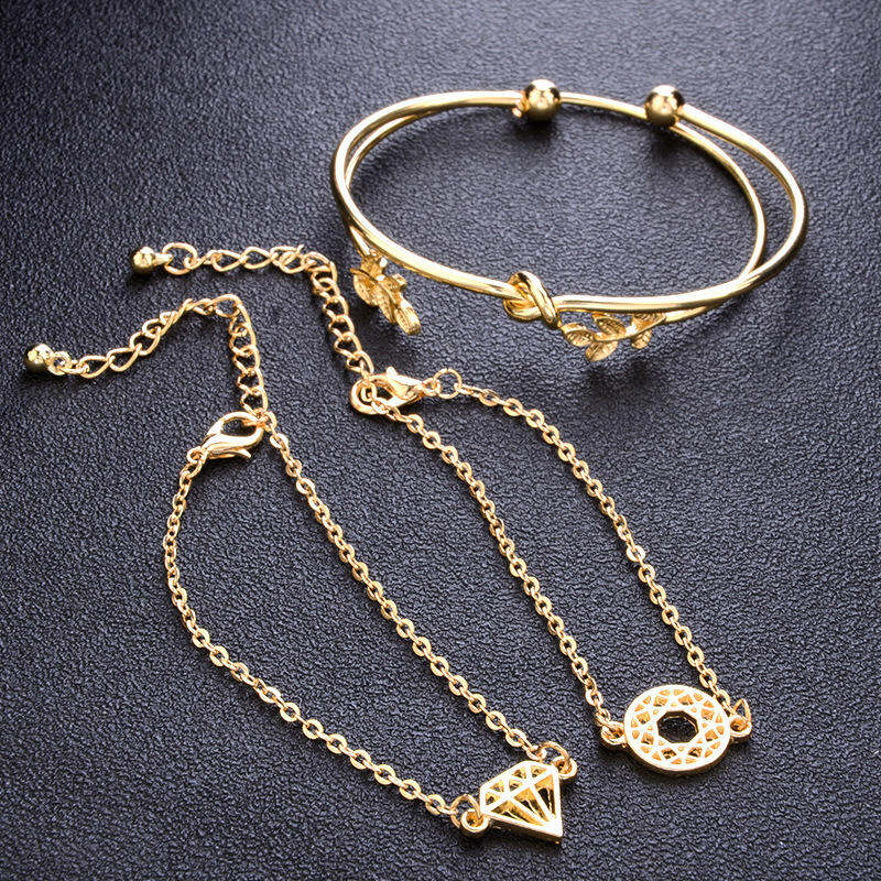 Picture of 4 Pcs Set Bohemian Leaves Knot Round Chain Cuff Gold Bracelet Set Fashion Jewelry for Women