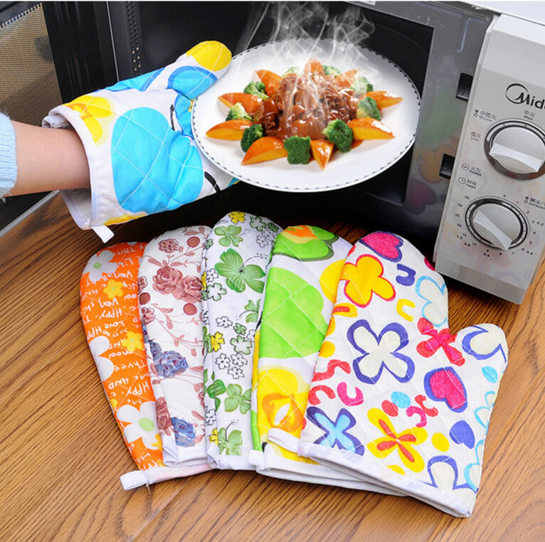 Picture of 1 Pair Colorful Stock Oven Mitts or BBQ Gloves Lovely Kitchen Light Thin Oven Gloves Heat Resistant