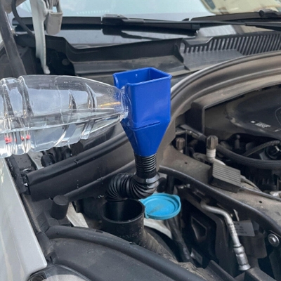 Picture of Flexible Draining Tool Snap Funnel, Universal Plastic Clasp Funnel, Oil Snap for Cars and Motorcycles Car Fuel Funnel Foldable Auto Fuel Funnels Set Engine Oil Refueling Tool
