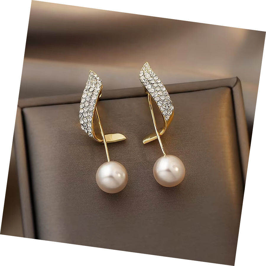 Picture of Rinhoo Trendy Zircon French Pearl Pendant Earrings Women's Elegant Minimalist Earrings Korean Fashion Jewelry Gold Ear Bijoux