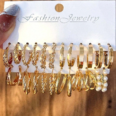 Picture of New DE Fashion Pearl Butterfly Gold Hoop Earring Resin Love Heart Pendant Drop Earrings for Women Gift Jewelry Accessories