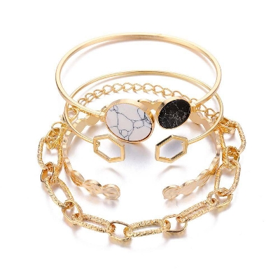Picture of 4 Pcs SET New Vintage Bracelets Set Crystal Heart lucky Diamond 8 Charm Bracelet Bangle For Women Fashion Jewelry