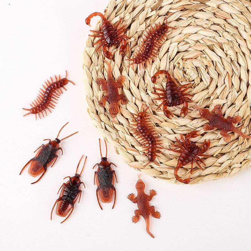 Picture of 10 Pcs Halloween Simulation Cockroach Toy Funny Disgusting Scary Tidy for Holiday Decorations