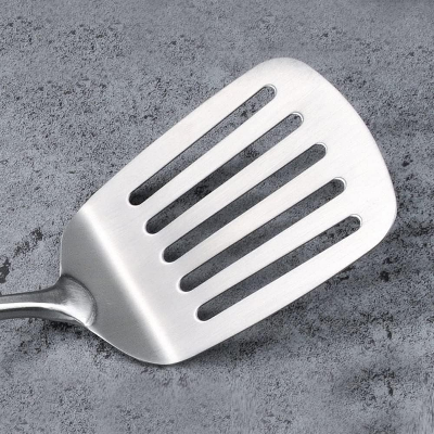 Picture of SKB Stainless Steel Slotted Spatula Turner 39CM – S302