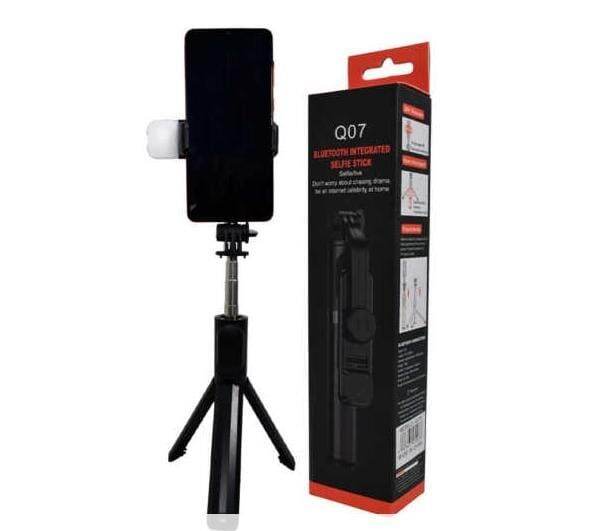 Picture of Q07/ N08 Selfie Stick Foldable Mini Tripod with Fill Light Bluetooth Remote Shutter Retractable Rod for Phone (100cm) with Tripod Stand, Bluetooth Extendable Tripod for Mobile Phone, 3 - in - 1Multifunctional Selfie Stick All Phones sELFIE Tripod - Black