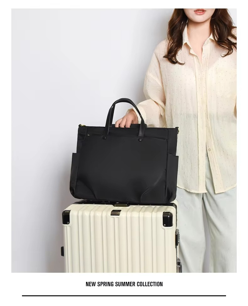 Picture of New Women Tote Bag Oxford Large Handbag Shoulder Bags Large Capacity Shoulder Nice Fashionable Handbag For Women