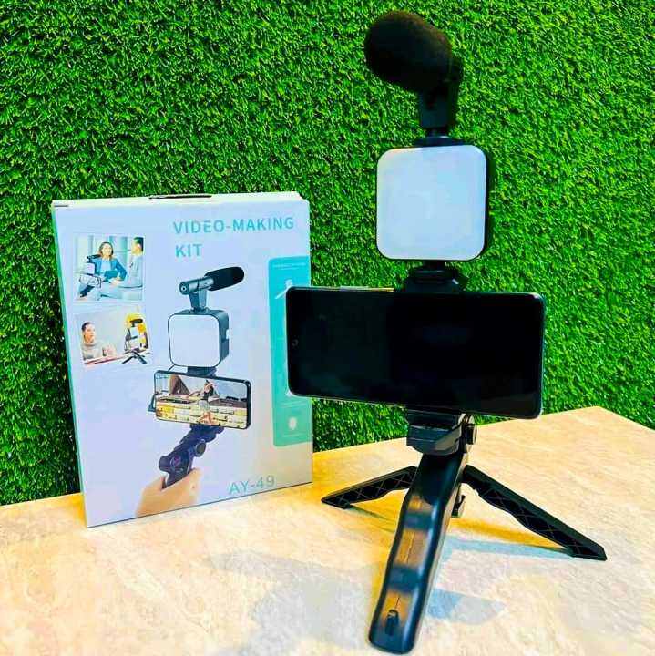 Picture of AY - 49 Remote Control Vlogging Video Making Kit Smartphone Vlogging Kit Wireless Control Photography Fill Light With Tripod Stand Microphone For Tiktok Youtube Conference - Ring Light indoor Plastic Professional Desktop Phone Set with LED Fill Light Mini - Black