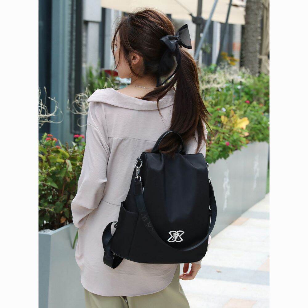 Picture of Women Large Capacity Outdoor Tote Bag ( black ) Modern Fashion Women Nylon Zipper Backpack Multi - pocket Large Capacity School Bag Size Can Easily Accommodate Books Lunch Box Bag Casual Shoulder Bags for Teenagers Girls - Black