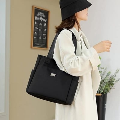 Picture of Fashionable Large Capacity Shoulder Fashionable Handbag For Women Nice Shoulder Bag Multicolor
