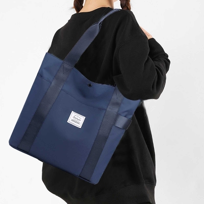 Picture of Fashionable Large Capacity Shoulder Fashionable Handbag For Women Nice Shoulder Bag Multicolor