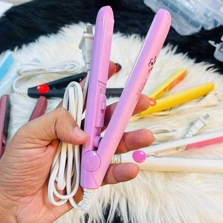 Picture of Professional Hair - Straightener Flat Iron, Ceramic Hair Straightener Dry and Wet Thermostatic Electric Mini Travel Size Portable Mini Hair Flat Iron, StraightenerCurling Iron 1 Inch Flat Iron For Hair Fast Heating - Multicolor