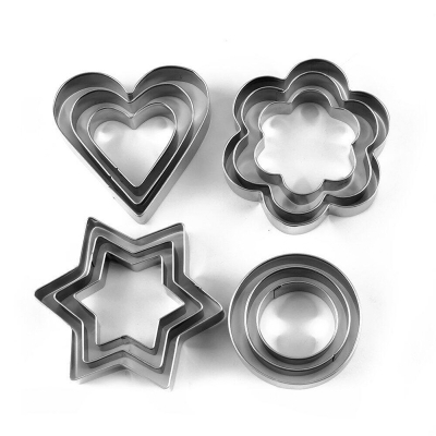 Picture of Big Cookie Cutter Stainless Steel Cookie Cutter with 4Shape, 12 Pieces Stainless Steel Cookie Cutter with 4 Shape Cookie Cutter Shapes Cookies Cutter Shapes Shaped Cookie Cutter - Silver