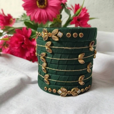 Picture of Royal Green Handmade Kundan Bangle Set 6 pcs-30 cm