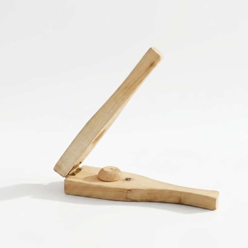 Picture of Wooden Lemon Squeezer Manual Juicer for Home Kitchen - multicolor