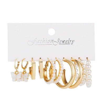 Picture of New DE Fashion Pearl Butterfly Gold Hoop Earring Resin Love Heart Pendant Drop Earrings for Women Gift Jewelry Accessories