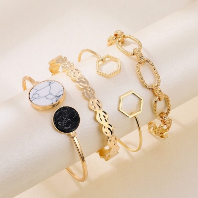 Picture of 4 Pcs SET New Vintage Bracelets Set Crystal Heart lucky Diamond 8 Charm Bracelet Bangle For Women Fashion Jewelry