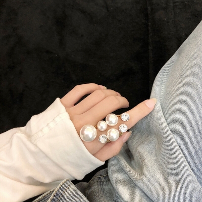 Picture of Pearl Ring For Women Exaggerate Shiny Zircon Irregular Rings Girl Korean Style Ladies Ring Fashion Jewelry