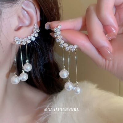Picture of Fashion pendants personalizes Zircon Earrings White Pearl Tassel Stud Earrings