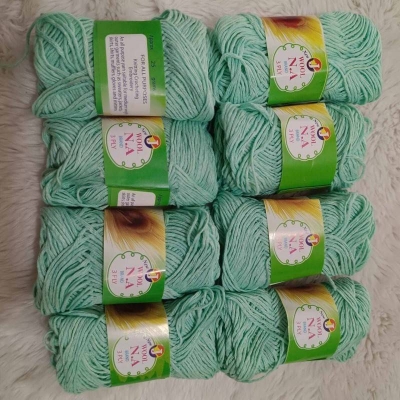 Picture of High Quality Dyed 3 Ply N.A Brand Yarn 25g  Yarn  8 Pices For Crochet Weaving And Knitting