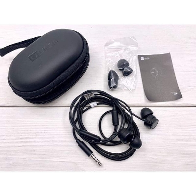 Picture of UiiSii HM13 Wired Noise Cancelling Dynamic Heavy Bass Music Metal In-ear with Mic Earphone