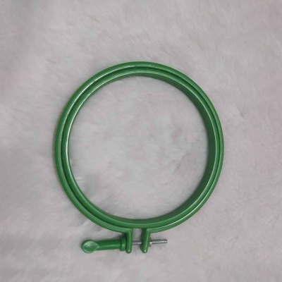 Picture of PLASTIC SCREWED EMBROIDERY HOOP 6 Inch