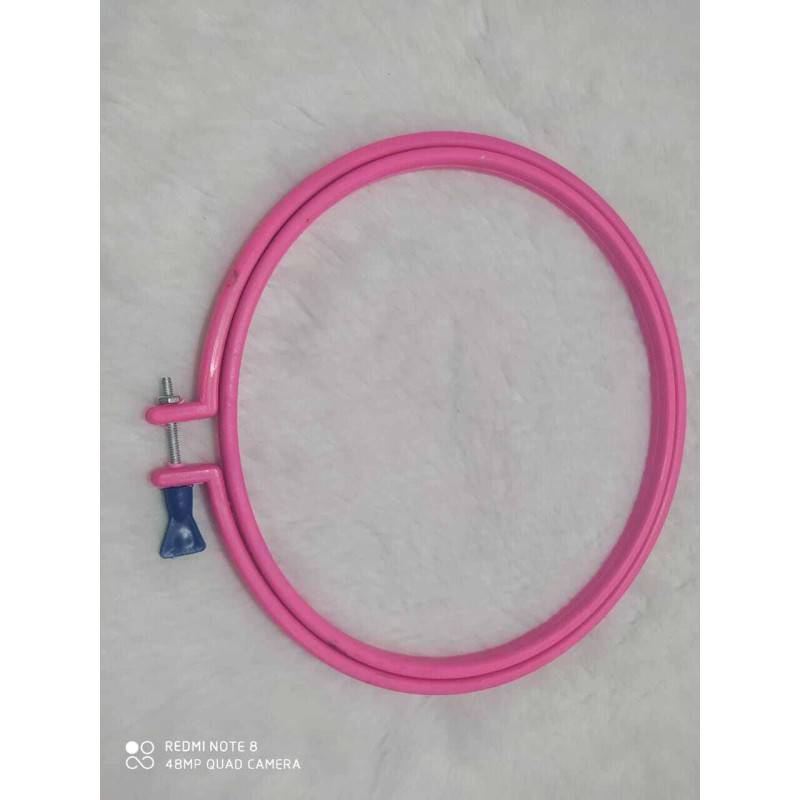 Picture of PLASTIC SCREWED EMBROIDERY HOOP 7 Inch