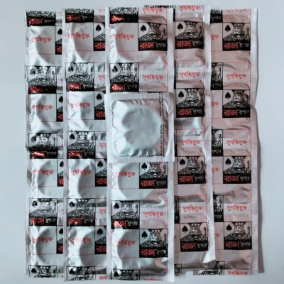 Picture of Raja Supers Condom Rose Flavored 50Pcs-Red