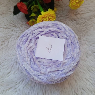 Picture of microfiber chenille yarn knitting patterns velvet chenille yarn for knitting (Hook Size 3.5 - 4.0 mm)